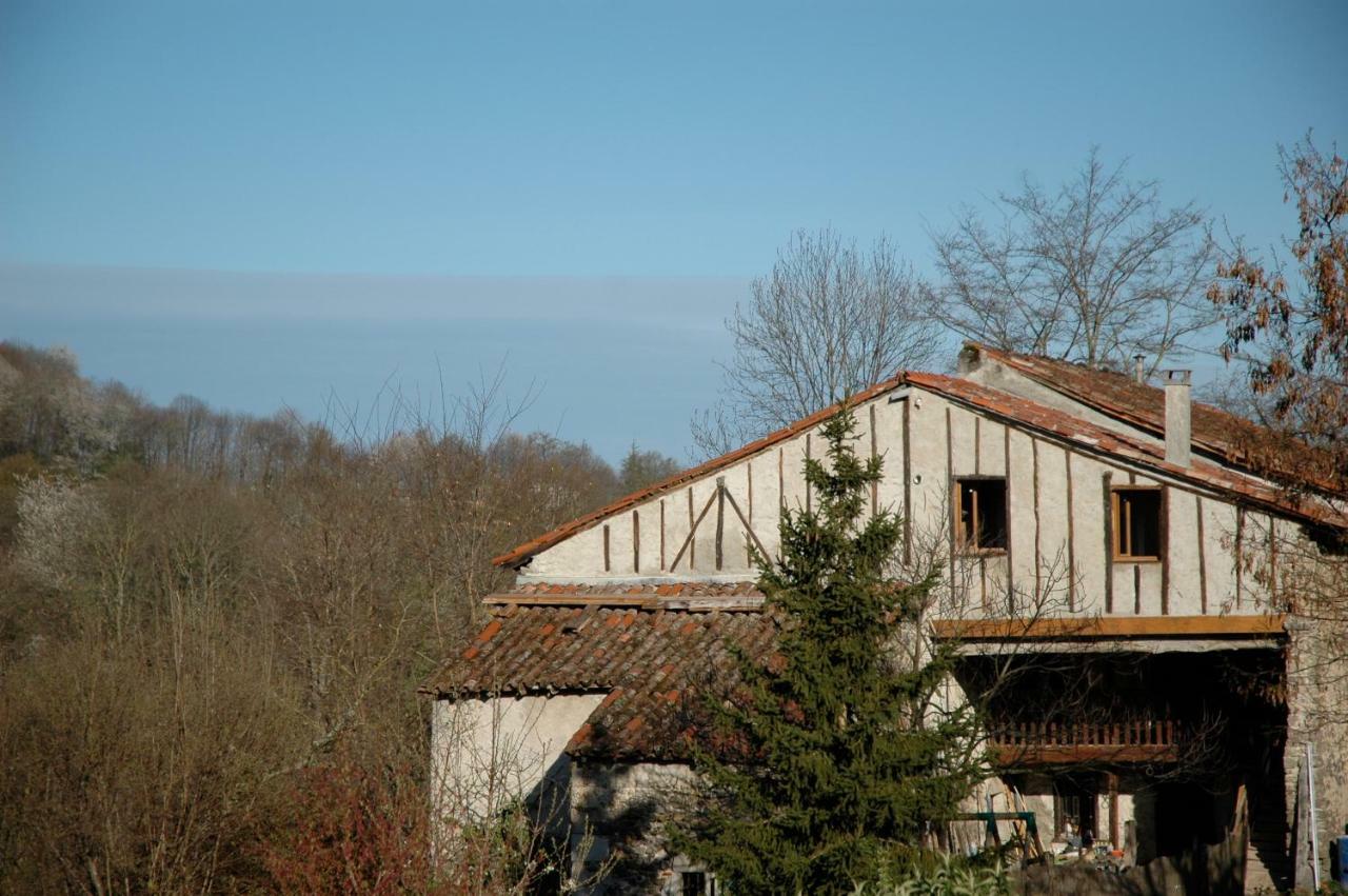 Gite Fermier De Saint-Lizier ภายนอก รูปภาพ